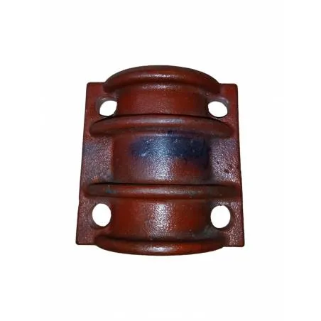 Capac butuc roata spate U-650 (semiluna), 38.31.107 UTB - 1