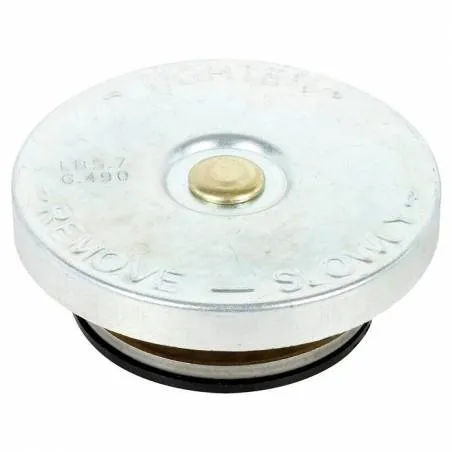 Buson radiator Case IH 3047378R91, 3064970R91, 3111 424R91 Anglo Parts - 1