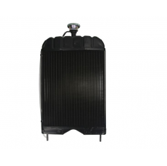Radiator racire apa din cupru cu rama Massey Ferguson 1672861M91